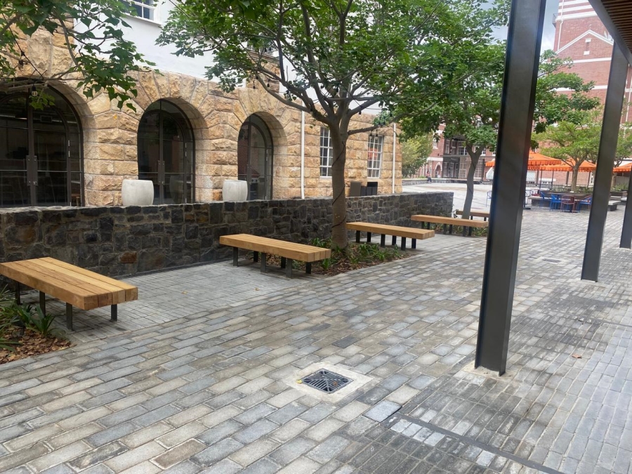 To Let commercial Property for Rent in Gardens Western Cape